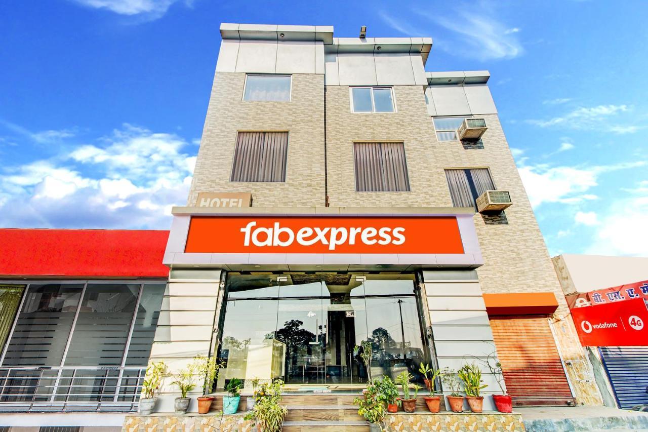 Fabexpress Grand Almada Hotel Bijnaur Ngoại thất bức ảnh